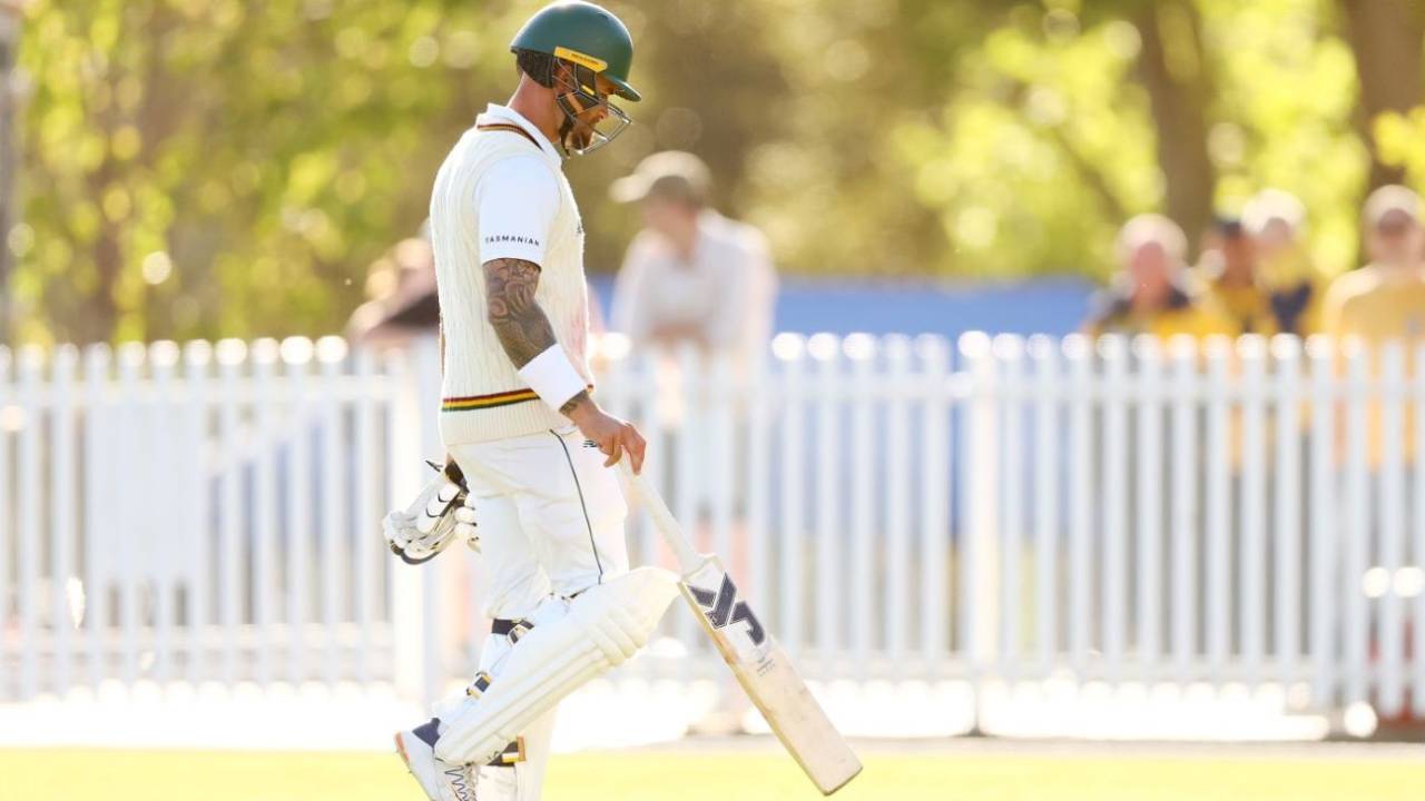 Jake Weatherald was dismissed for 0, Victoria vs Tasmania, Melbourne, Sheffield Shield, October 28, 2025