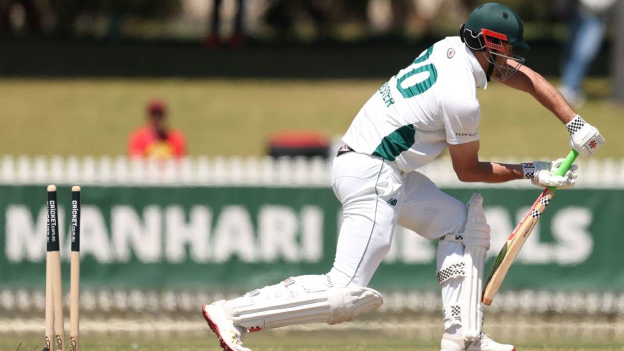 Beau Webster was clean bowled by Will Sutherland, Victoria vs Tasmania, Melbourne, Sheffield Shield, October 29, 2025 