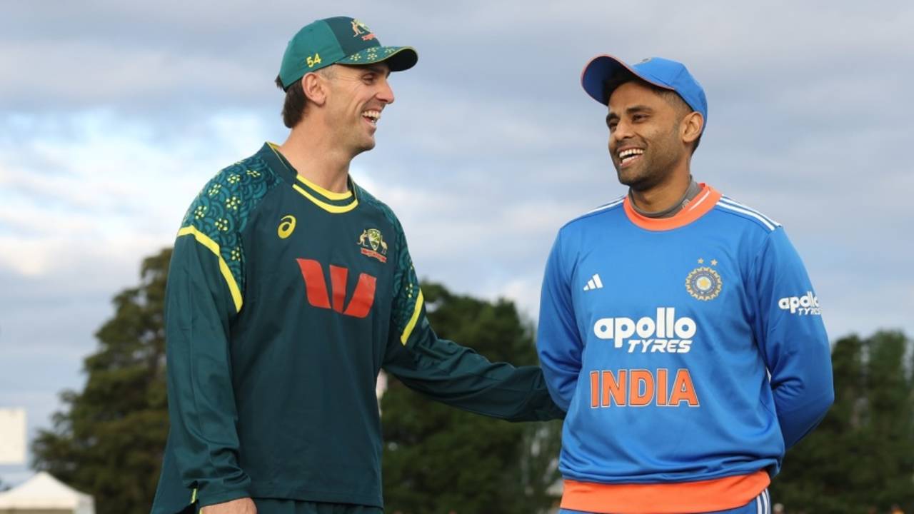 Mitchell Marsh and Suryakumar Yadav exchange smiles, Australia vs India, 1st T20I, Canberra, October 29, 2025