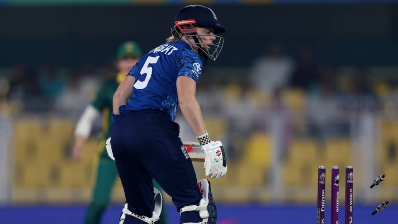 Heather Knight was bowled for a duck, England vs South Africa, Women's World Cup semi-final, Guwahati, October 29, 2025