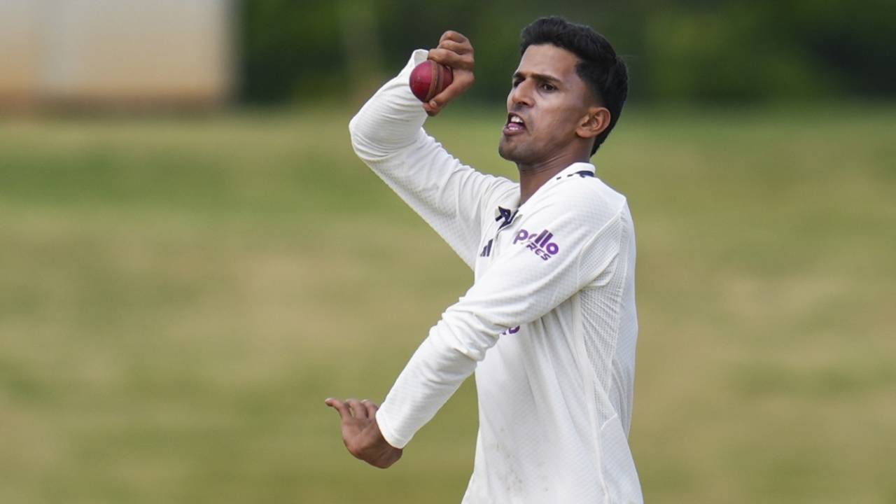 Tanush Kotian bowls, India A vs South Africa A, 1st unofficial Test, 1st day, CoE 1, October 30, 2025