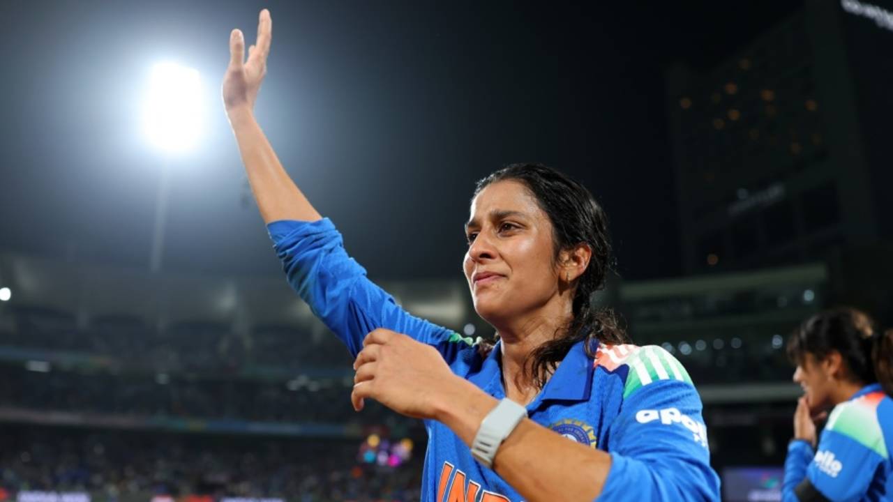 Emotional Jemimah Rodrigues waves at the crowd after her sensational innings, India vs Australia, Women's World Cup semi-final, Navi Mumbai, October 30, 2025
