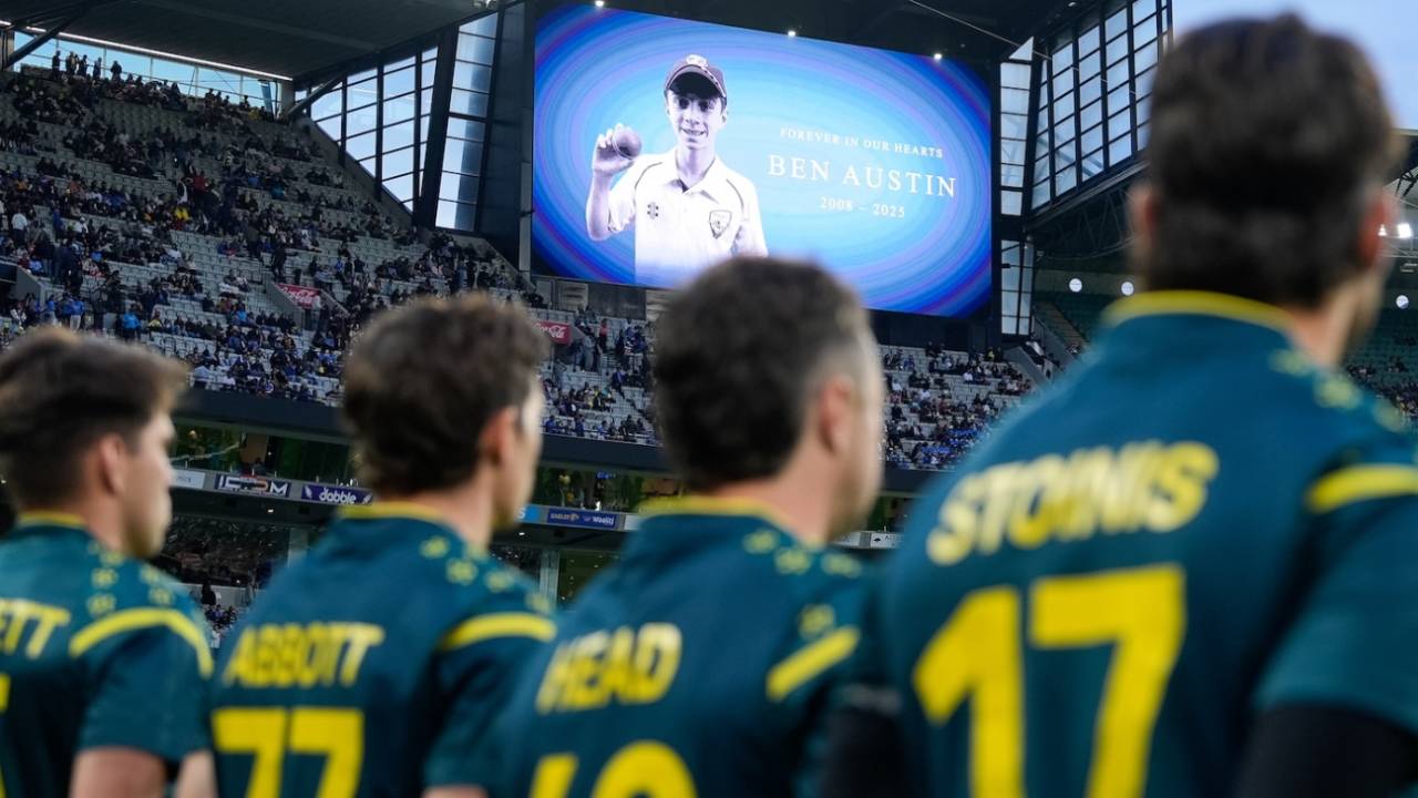 A minute of silence for young Ben Austin before the start of the game, Australia vs India, 2nd T20I, Melbourne, October 31, 2025