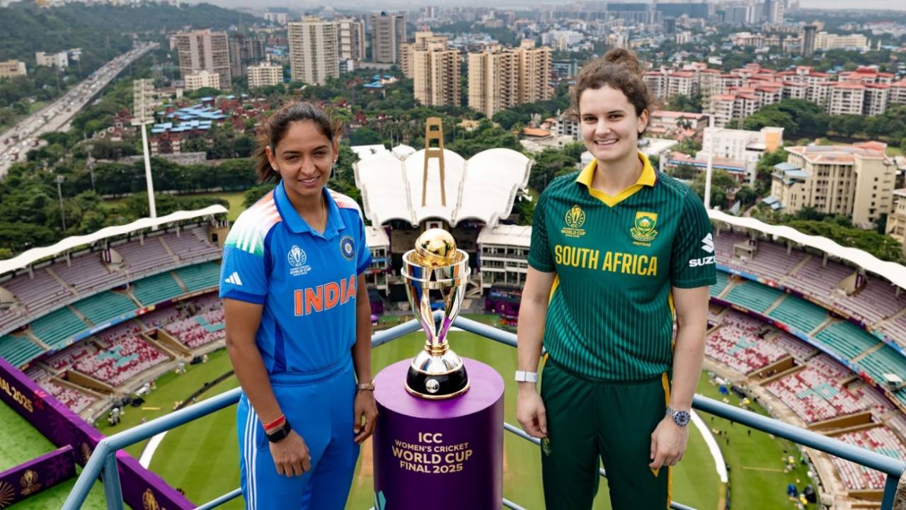 Harmanpreet Kaur and Laura Wolvaardt pose with the World Cup trophy, ICC Women's ODI World Cup, Mumbai, November 1, 2025