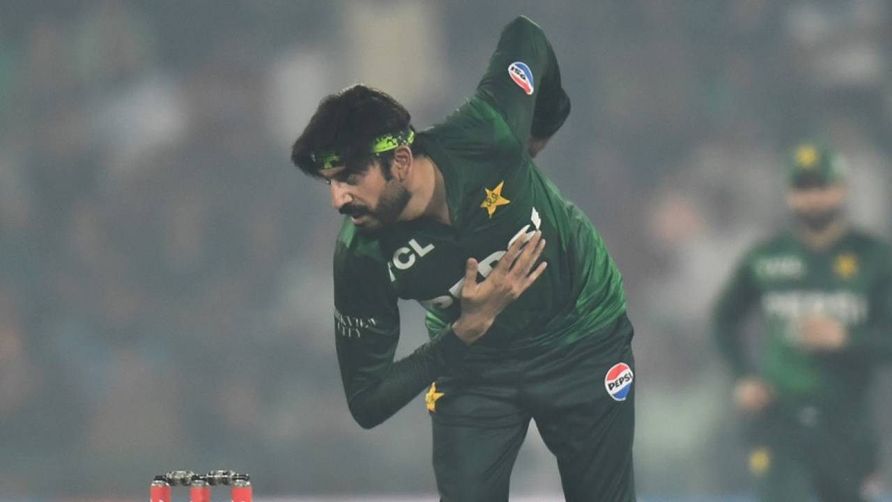 Usman Tariq took two wickets on debut, Pakistan vs South Africa, 3rd T20I, Lahore, November 1, 2025