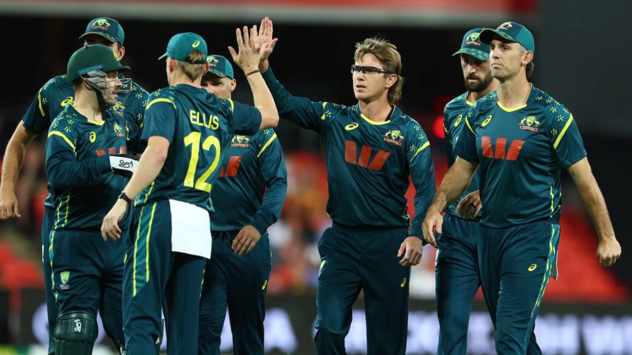 Adam Zampa picked up the first wicket, Australia vs India, 4th T20I, Gold Coast, November 6, 2025