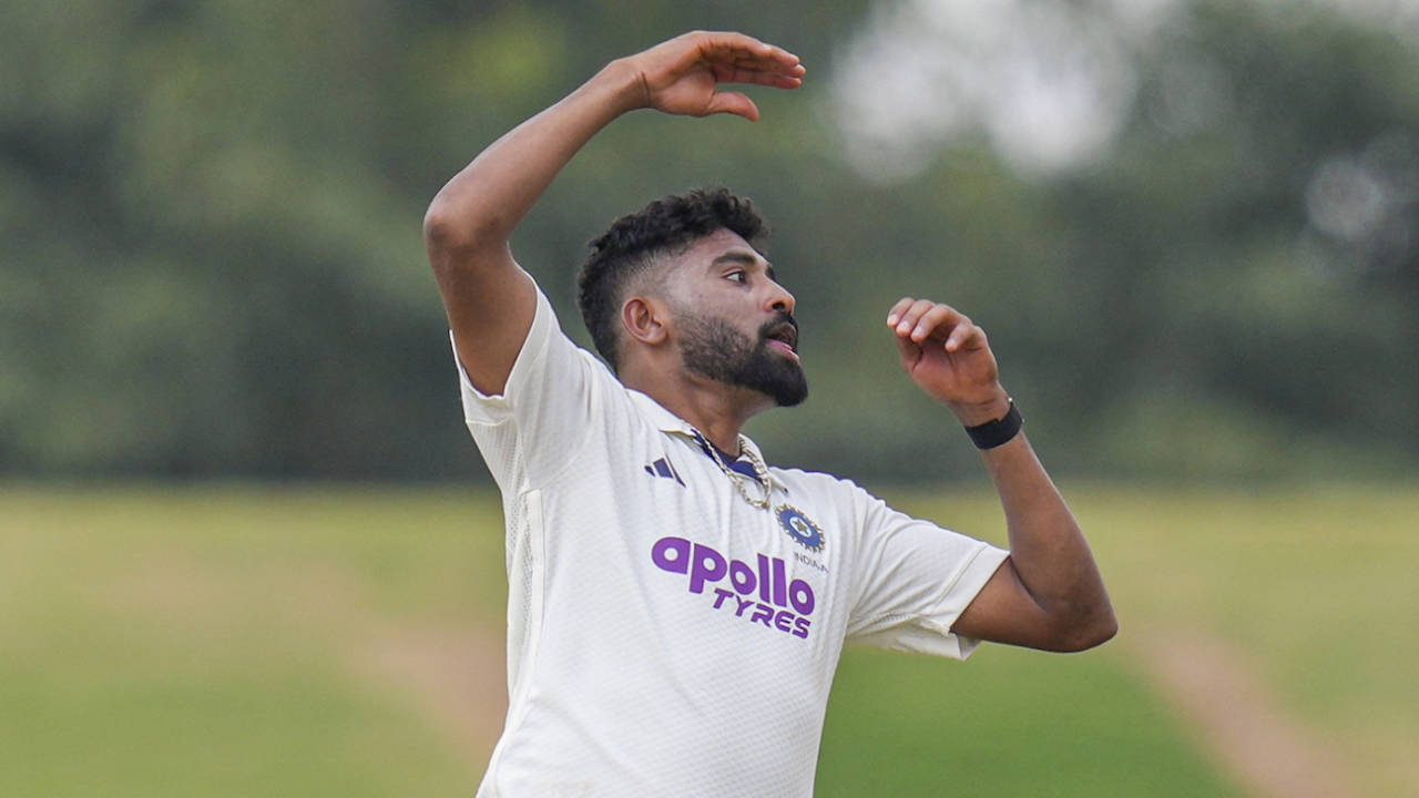 Mohammed Siraj was among the wickets despite also being expensive, India A vs South Africa A, 2nd unofficial Test, 2nd day, Bengaluru, November 7, 2025