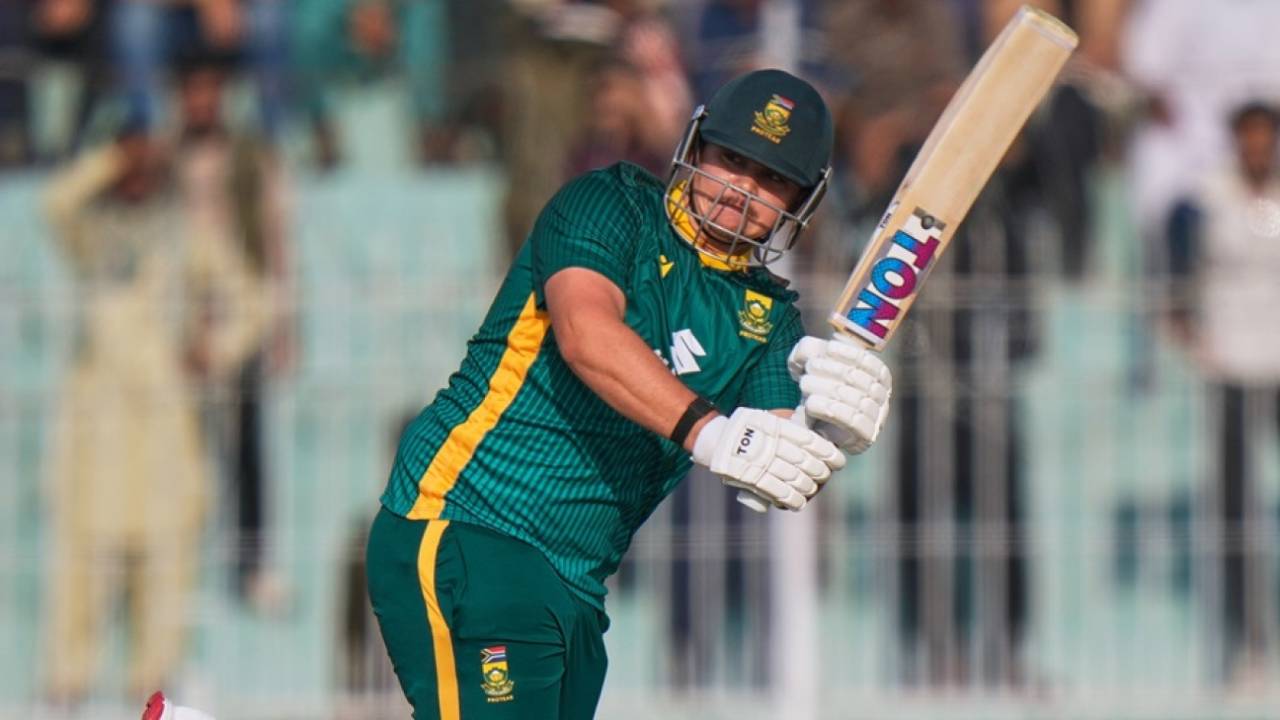 Lhuan-dre Pretorius works it leg side, Pakistan vs South Africa, 3rd ODI, Faisalabad, November 8, 2025