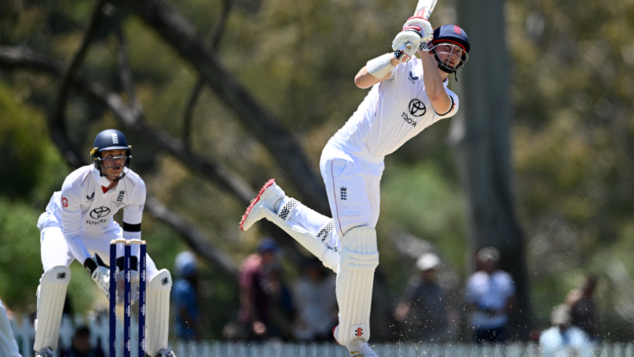 Ben McKinney goes over the top, England vs England Lions, Tour match, Lilac Hill, November 13, 2025