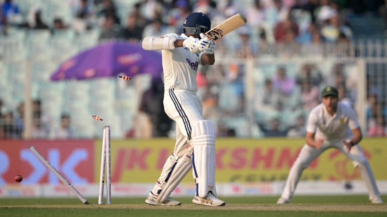 Yashasvi Jaiswal is dismissed playing on attempting a cut, India vs South Africa, 1st Test, Kolkata, 1st day, November 14, 2025