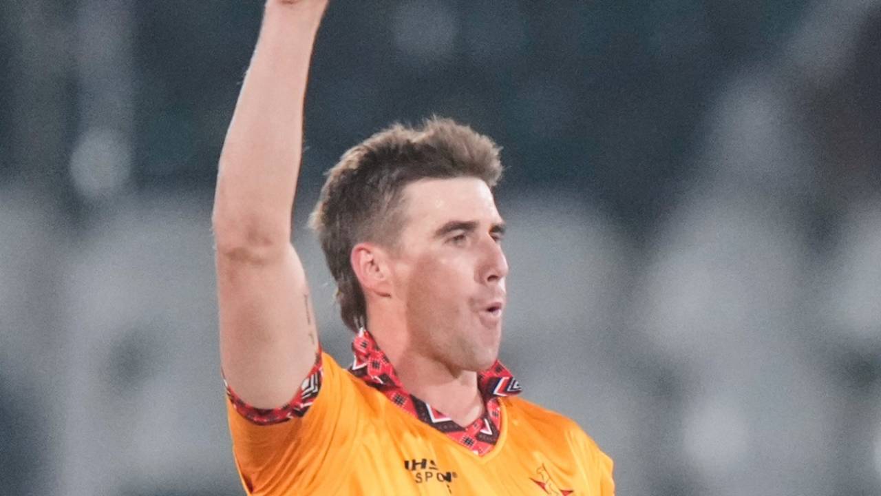 Brad Evans picked up three wickets, Zimbabwe vs Sri Lanka, 2nd match, T20 tri-series, Rawalpindi, November 20, 2025

