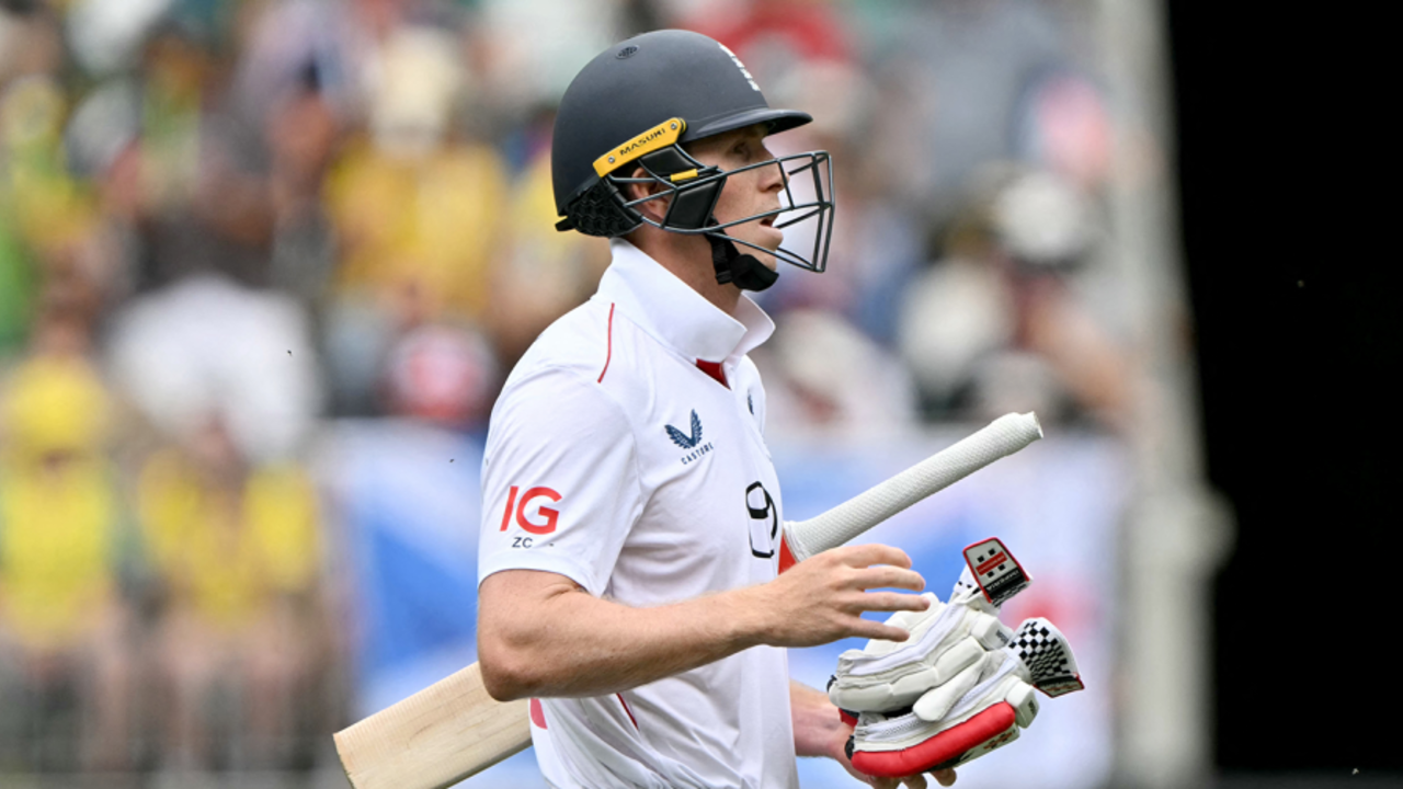 Zak Crawley bagged the first pair by an England opener since 1999, Australia vs England, 1st Test, The Ashes, Perth Stadium, November 22, 2025