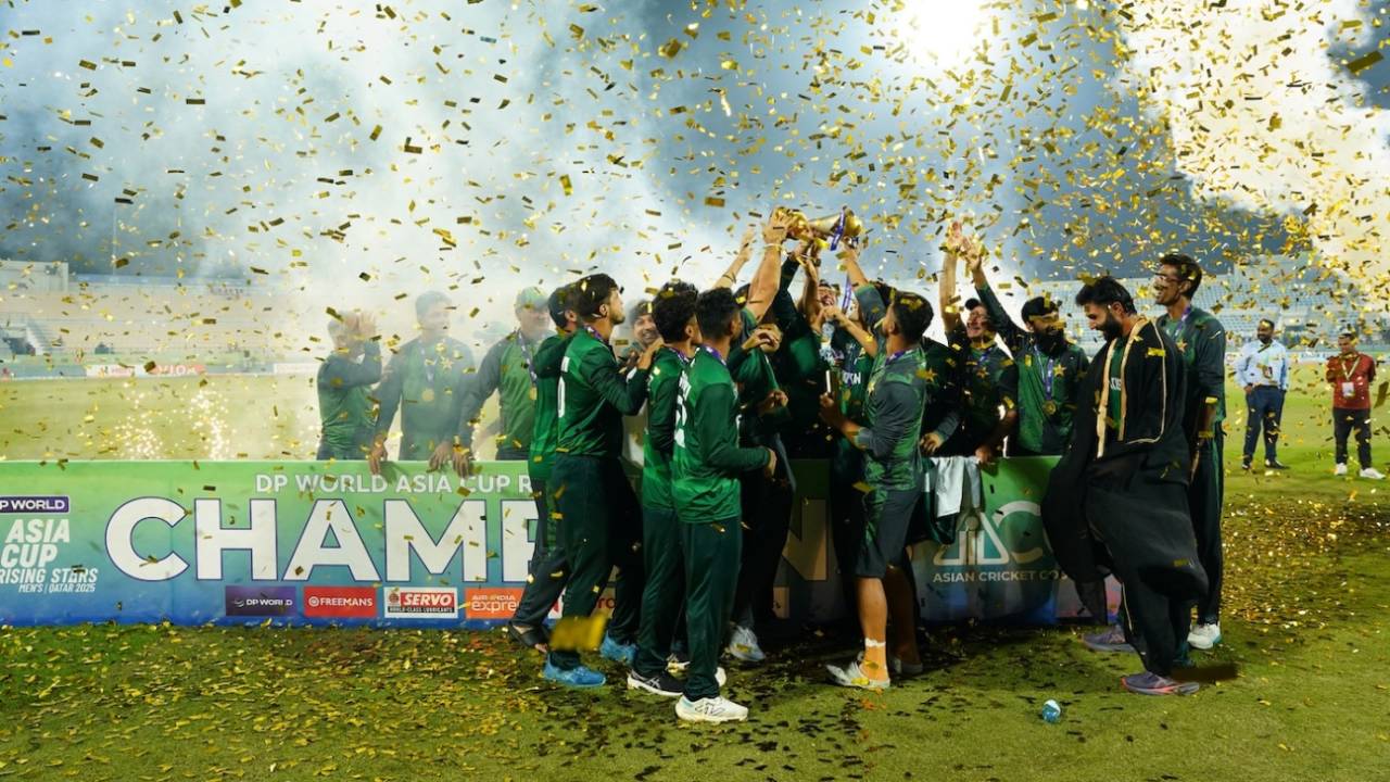 Pakistan Shaheen celebrate their win, Bangladesh A vs Pakistan Shaheens, Rising Stars T20 Asia Cup final, Doha, November 23, 2025