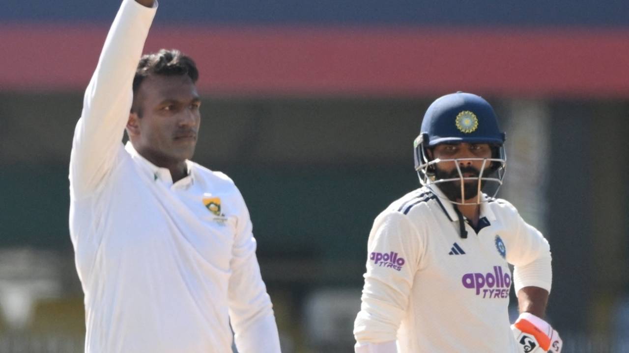 Senuran Muthusamy struck with his fifth ball, India vs South Africa, 2nd Test, Guwahati, 5th day, November 26, 2025