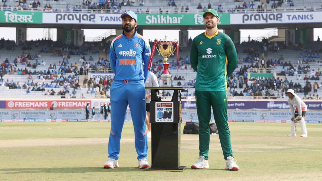 KL Rahul and Aiden Markram pose with the series trophy, India vs South Africa, 1st ODI, Ranchi, November 30, 2025