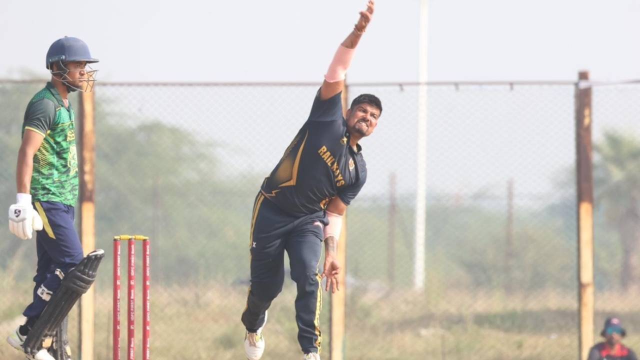 Karn Sharma bagged two wickets for just 23 runs, Assam vs Railways, Syed Mushtaq Ali Trophy, Lucknow, November 30, 2025