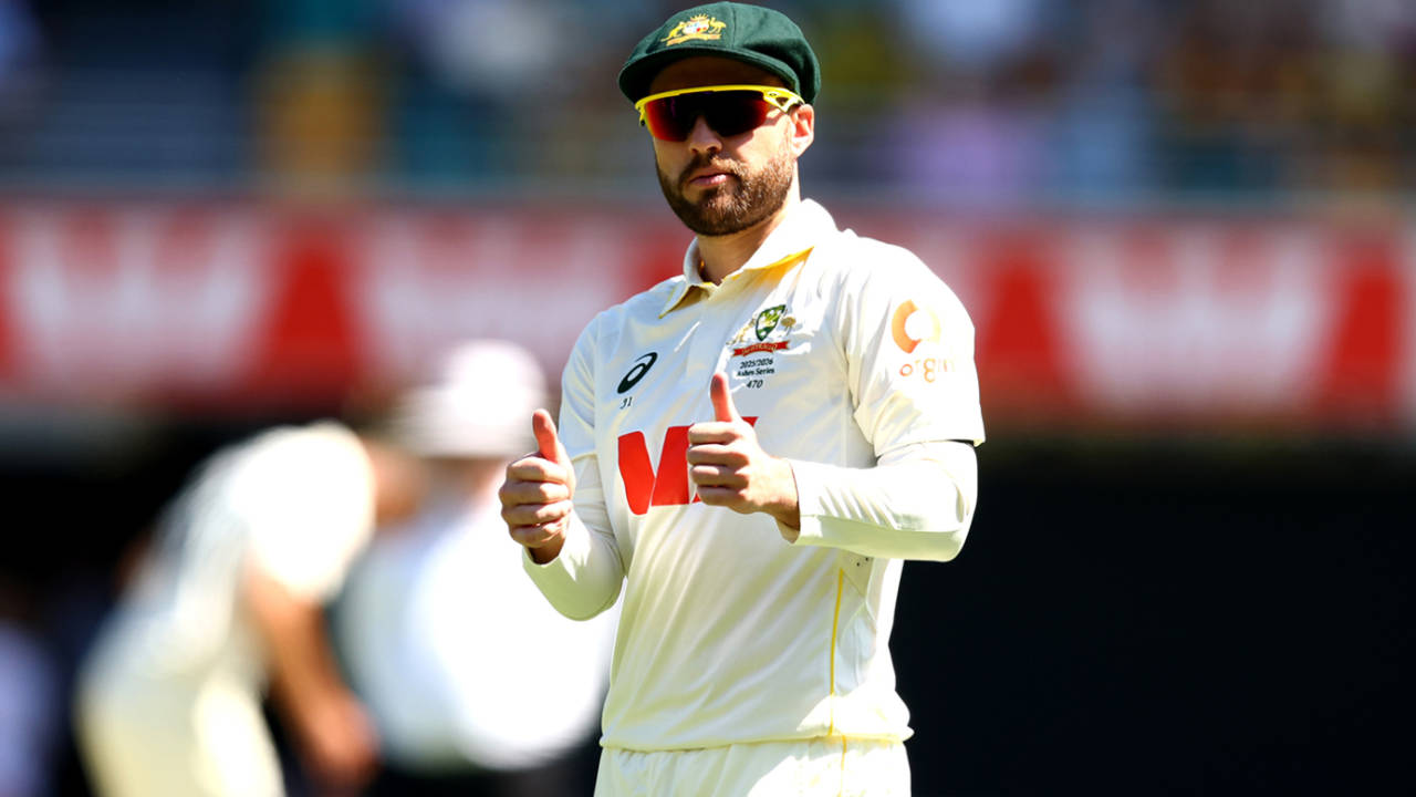 Josh Inglis was playing his first Test on home soil, Australia vs England, 2nd Test, Brisbane, December 4, 2025