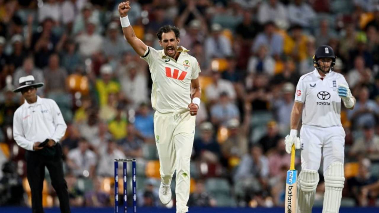 Mitchell Starc celebrates nicking off Will Jacks, Australia vs England, 2nd Test, Brisbane, December 4, 2025