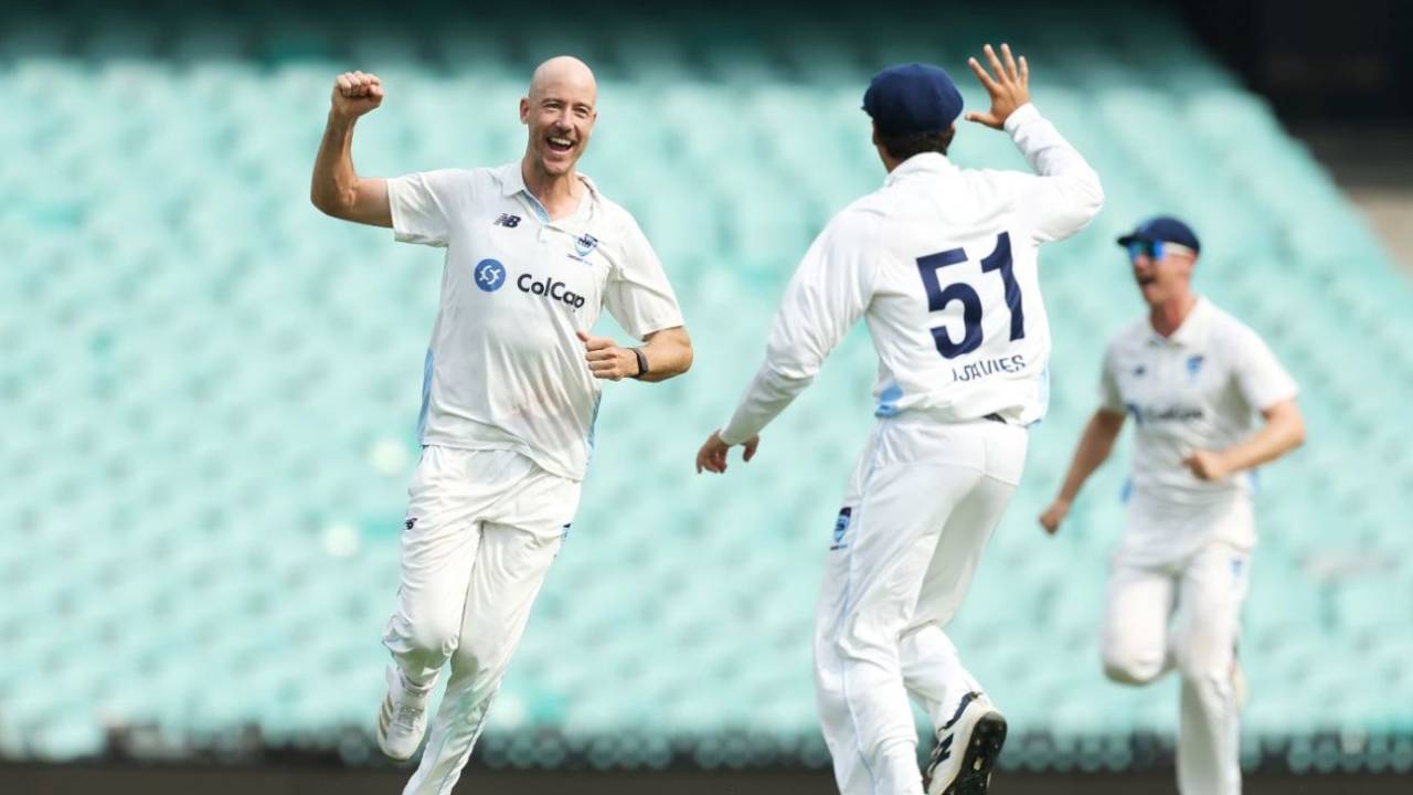 Charlie Stobo took 4 for 7, New South Wales vs Queensland, Sheffield Shield, SCG, December 5, 2025