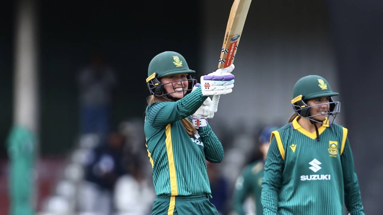 Miane Smit got to her maiden ODI half-century, South Africa vs Ireland, 1st women's ODI, East London, December 13, 2025