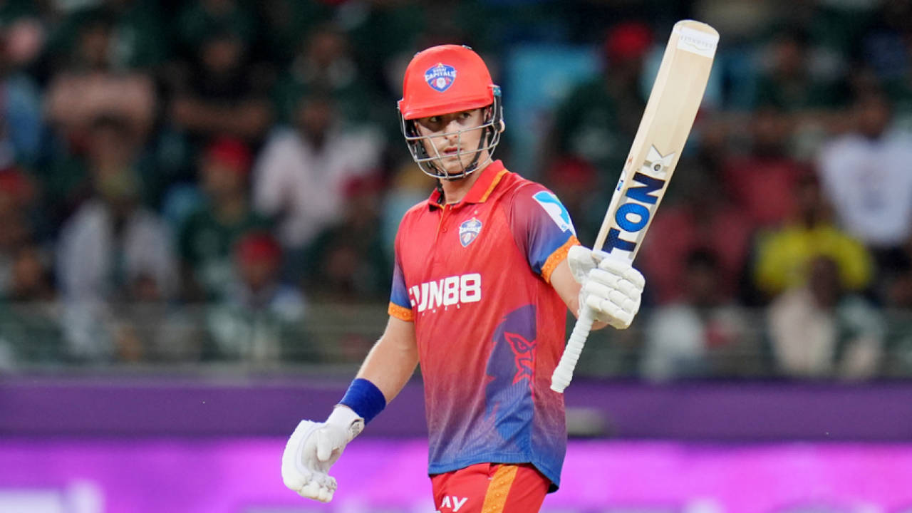 Leus du Plooy celebrates his fifty, Dubai Capitals vs Desert Vipers, ILT20 2025-26, Dubai, December 14, 2025