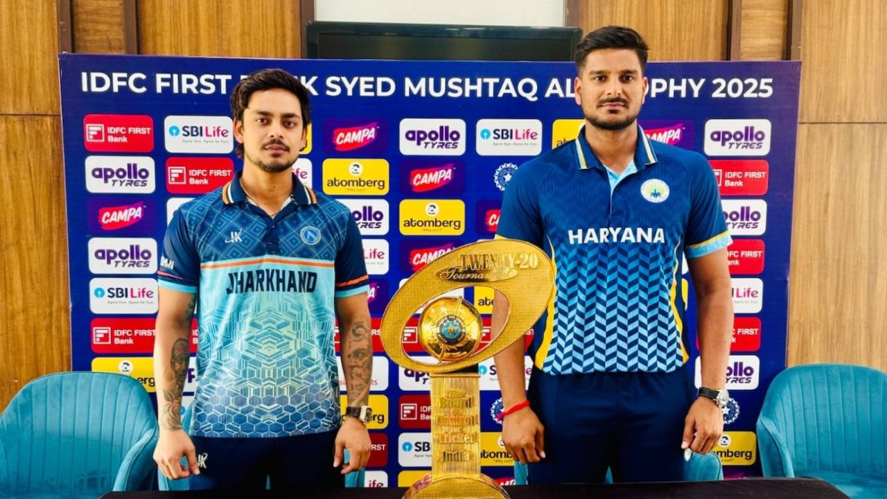 Ishan Kishan and Ankit Kumar, the two captains, pose with the trophy, Jharkhand vs Haryana, Syed Mushtaq Ali Trophy final, Pune, December 17, 2025
