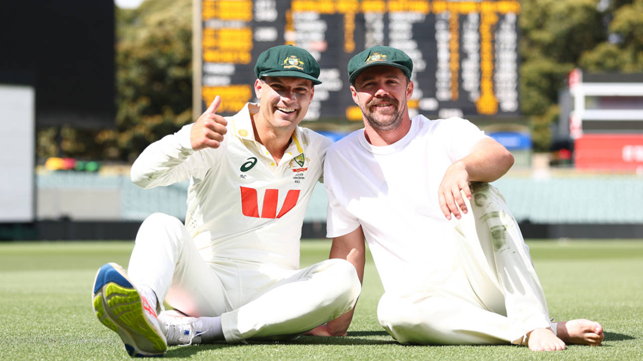 Alex Carey and Travis Head pose on the outfield, Australia vs England, 3rd Test, Adelaide, 5th day, December 21, 2025