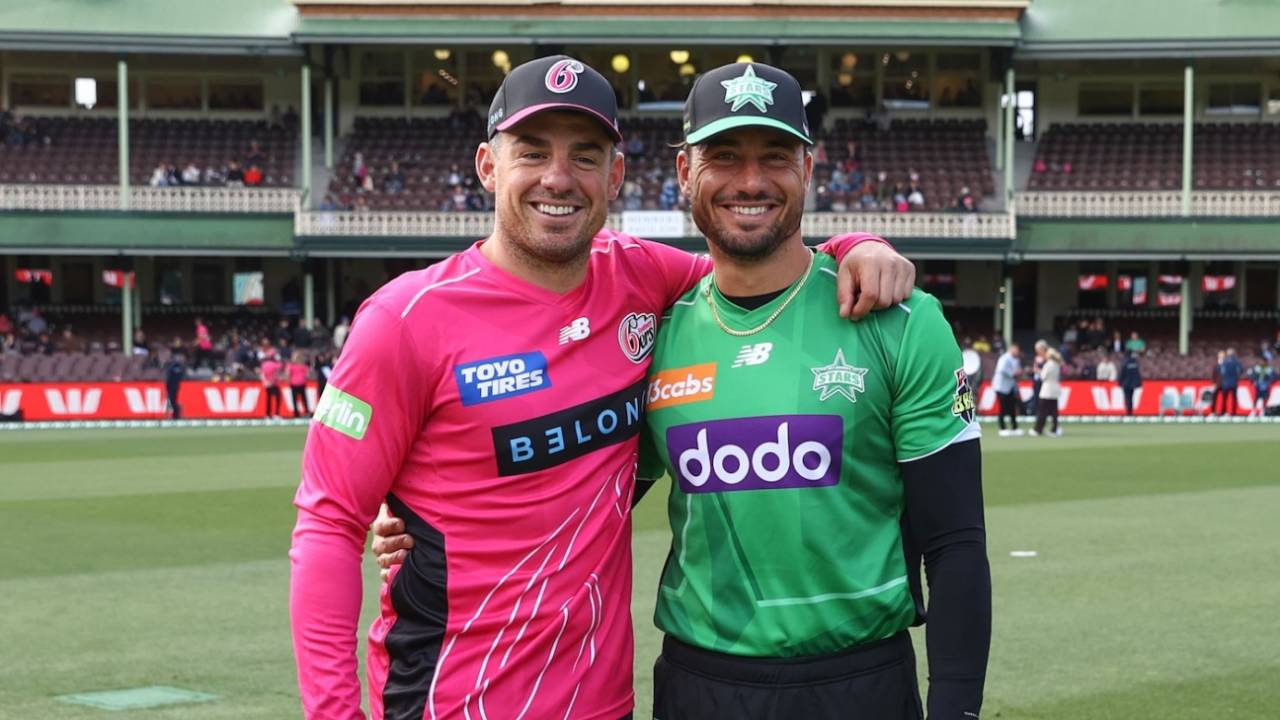 Moises Henriques and Marcus Stoinis at the toss, Sydney Sixers vs Melbourne Stars, BBL, Sydney, December 26, 2025