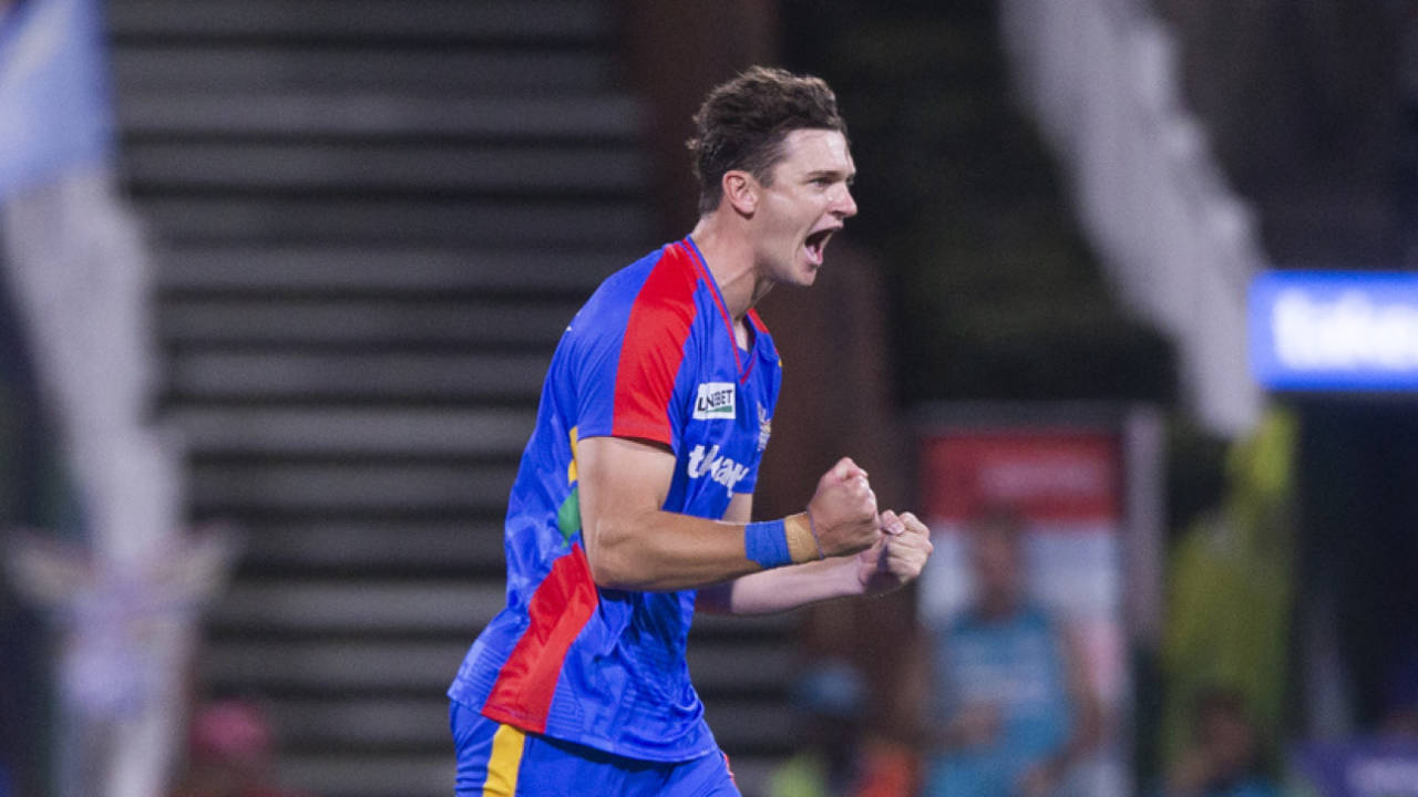 Eathan Bosch celebrates a wicket in the powerplay, Durban's Super Giants vs Joburg Super Kings, SA20 2026, Durban, December 30, 2025