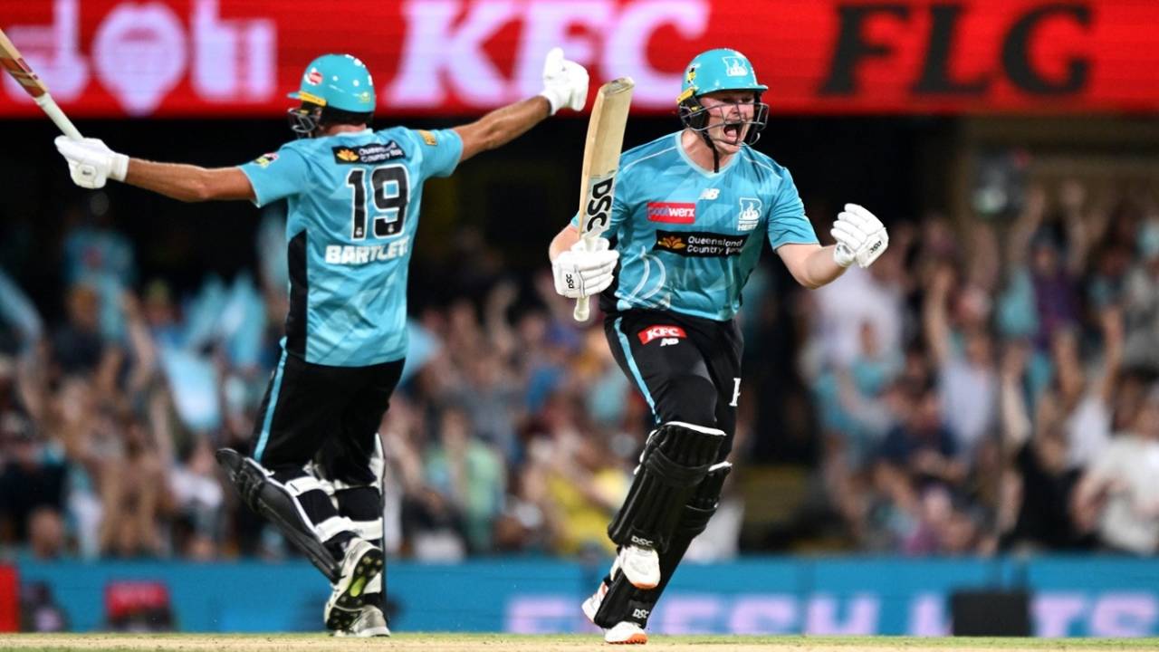 Max Bryant and Xavier Bartlett put on a match-winning 66 off 25 balls, Brisbane Heat vs Melbourne Stars, Big Bash League, Brisbane, January 2, 2026