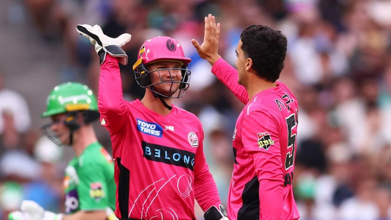 Joel Davies struck in back-to-back overs, Melbourne Stars vs Sydney Sixers, BBL, Melbourne, January 8, 2026