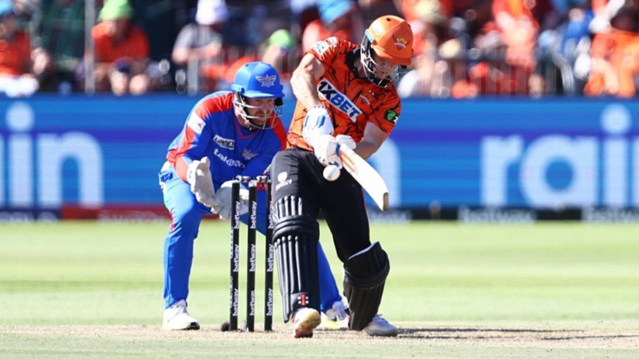 Jordan Hermann looks to sweep, Sunrisers Eastern Cape vs Durban's Super Giants, SA20, Gqeberha, January 11, 2026