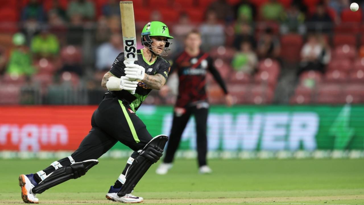Nic Maddinson smashed an unbeaten 30 off 17 balls, Sydney Thunder vs Melbourne Renegades, BBL, Sydney, January 12, 2026