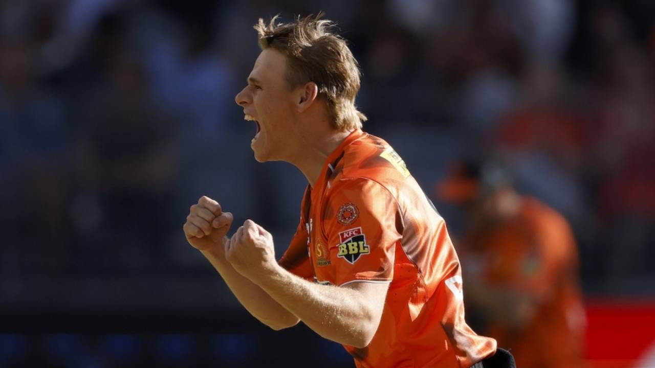 Cooper Connolly picked up two wickets in the first over, Perth Scorchers vs Melbourne Stars, BBL, Perth, January 17, 2026