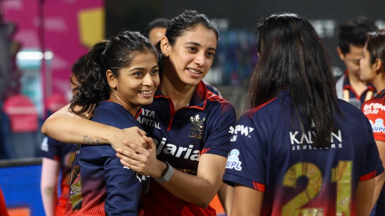 Shreyanka Patil, Smriti Mandhana and Radha Yadav after the game, Delhi Capitals vs Royal Challengers Bengaluru, WPL, Navi Mumbai, January 17, 2026