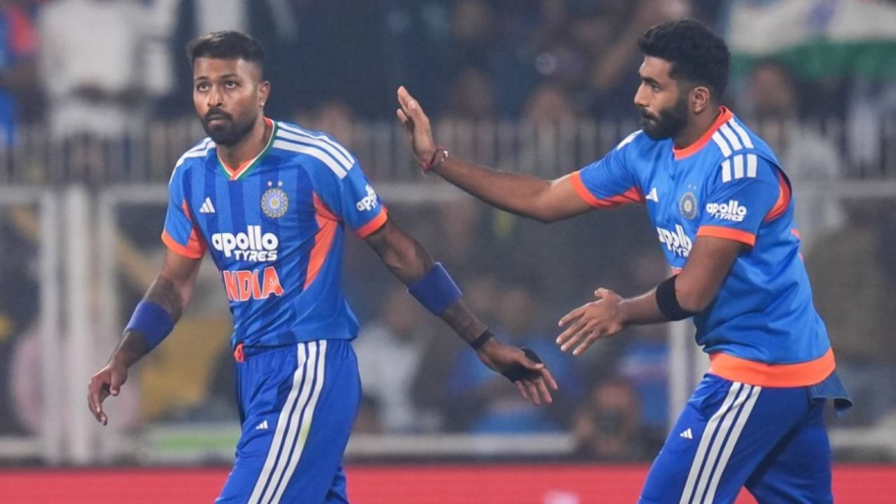 Hardik Pandya and Jasprit Bumrah celebrate a wicket, India vs New Zealand, 3rd T20I, Guwahati, January 25, 2026