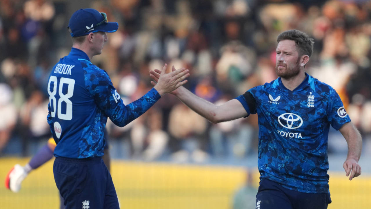 Liam Dawson celebrates with Harry Brook after dismissing Dhananjaya de Silva, Sri Lanka vs England, 2nd ODI, Colombo, January 24, 2026