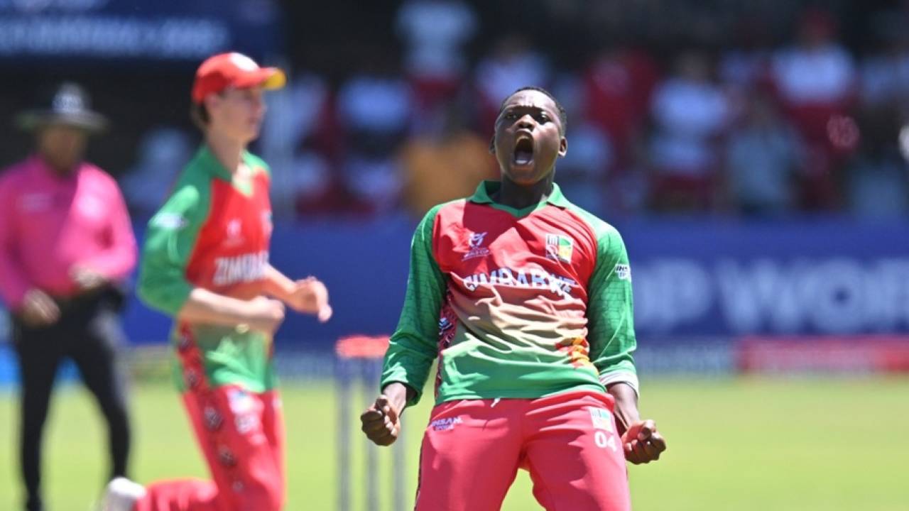 Tatenda Chimugoro dismissed Ayush Mhatre and Vaibhav Sooryavanshi in the same over, Zimbabwe U19 vs India U19, Super Sixes, ICC Men's U19 World Cup, Bulawayo, January 27, 2026