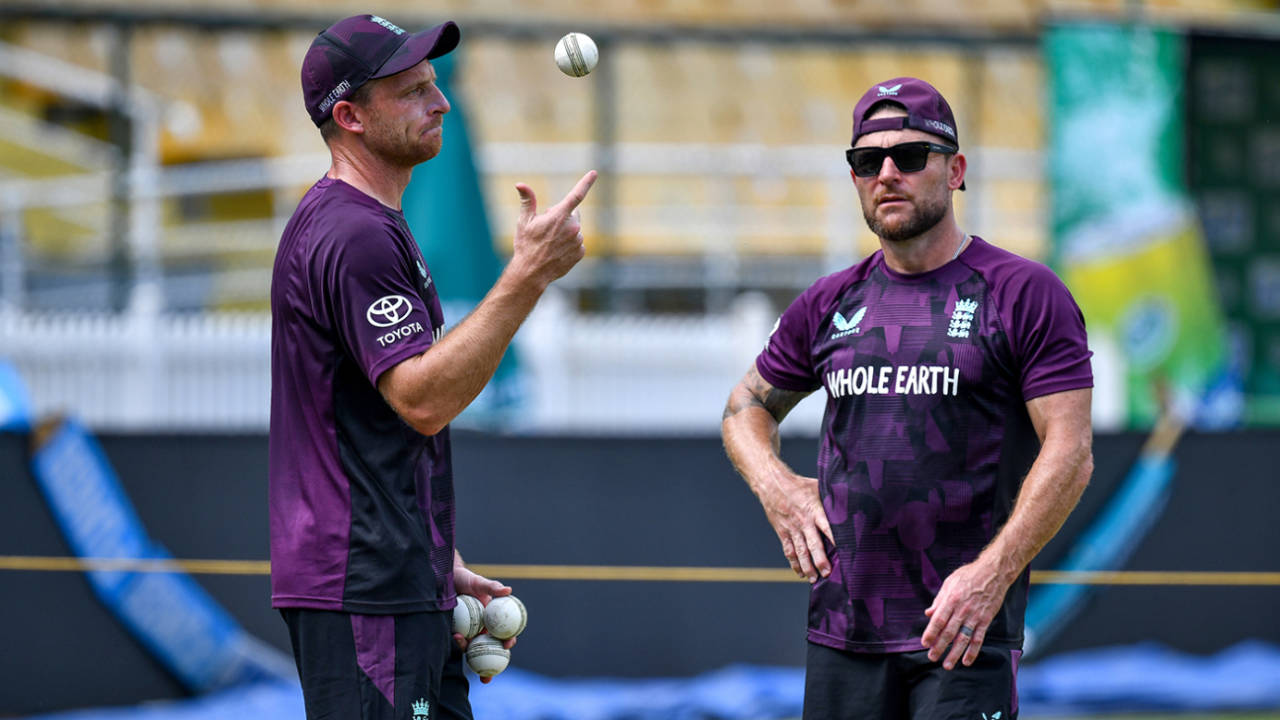 Jos Buttler and Brendon McCullum at England training, Colombo, January 26, 2026