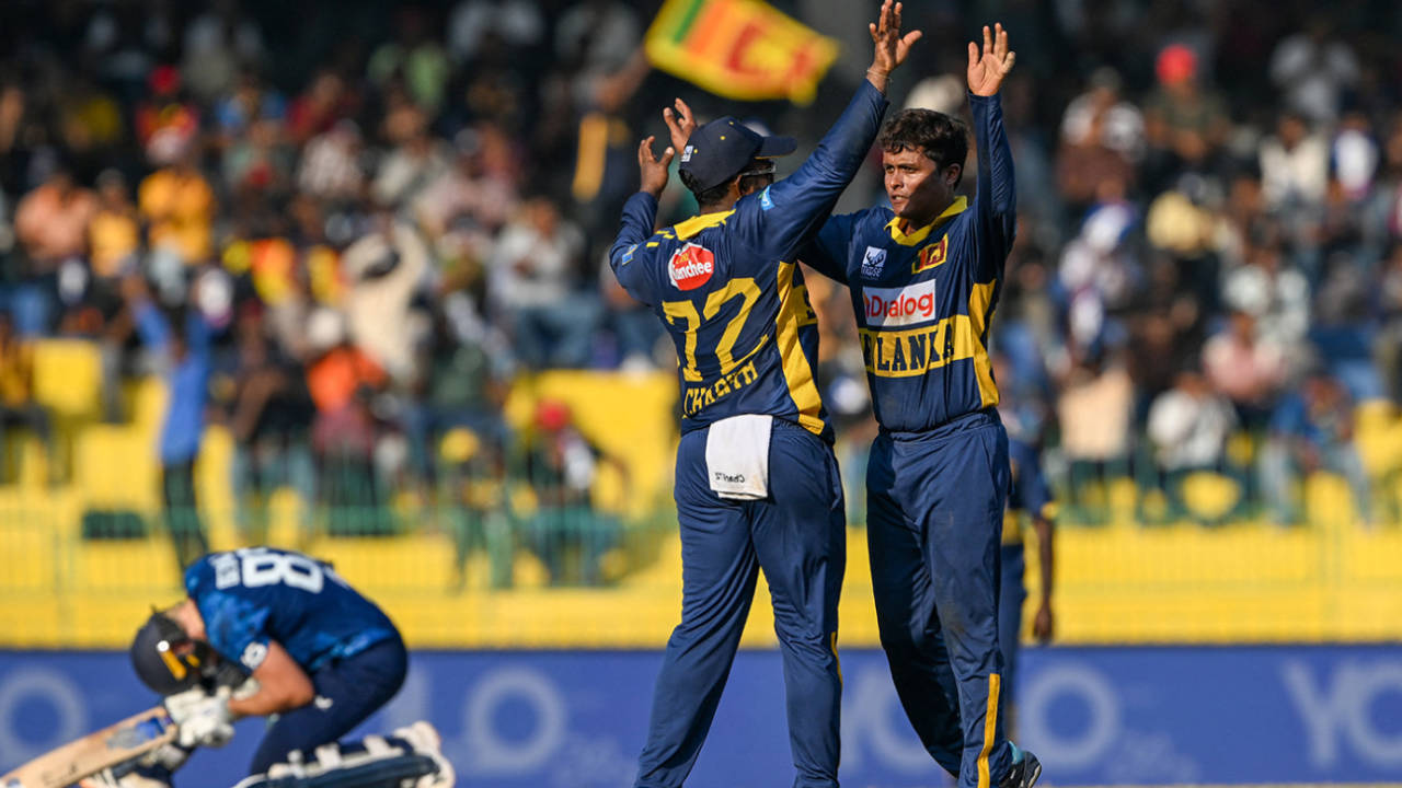 Jeffrey Vandersay broke the third-wicket stand, Sri Lanka vs England, 3rd ODI, Colombo, January 27, 2026