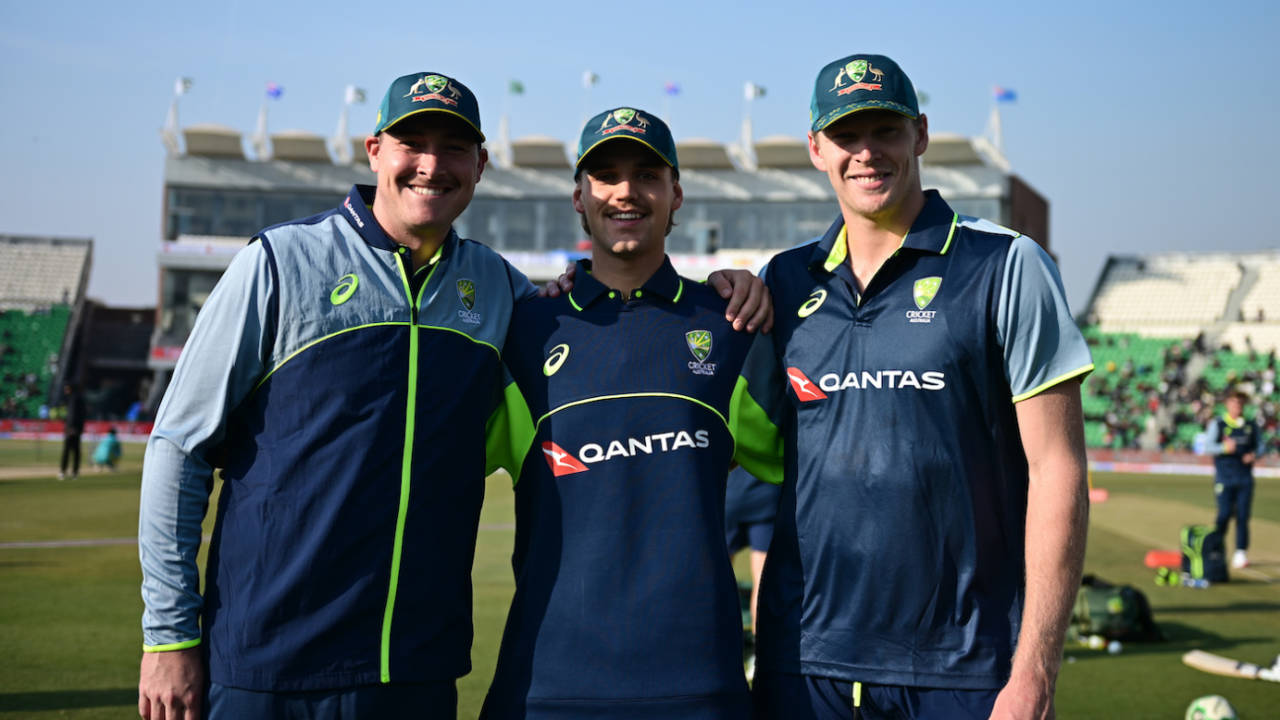 Debutants, Matt Renshaw, Mahli Beardman and Jack Edwards pose for a photo, Pakistan vs Australia, 1st T20I, Lahore, January 29, 2026