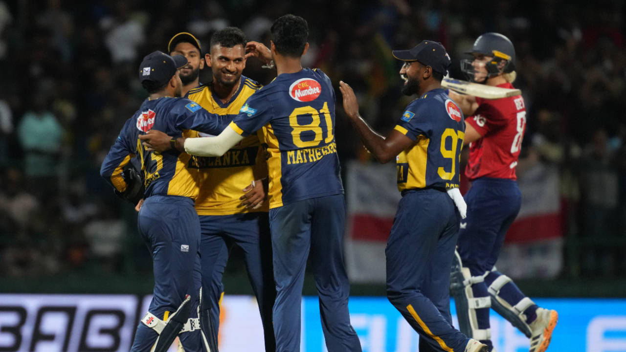 Dasun Shanaka dismissed Jacob Bethell in the powerplay, Sri Lanka vs England, 2ns T20I, Pallekele, February 1, 2026