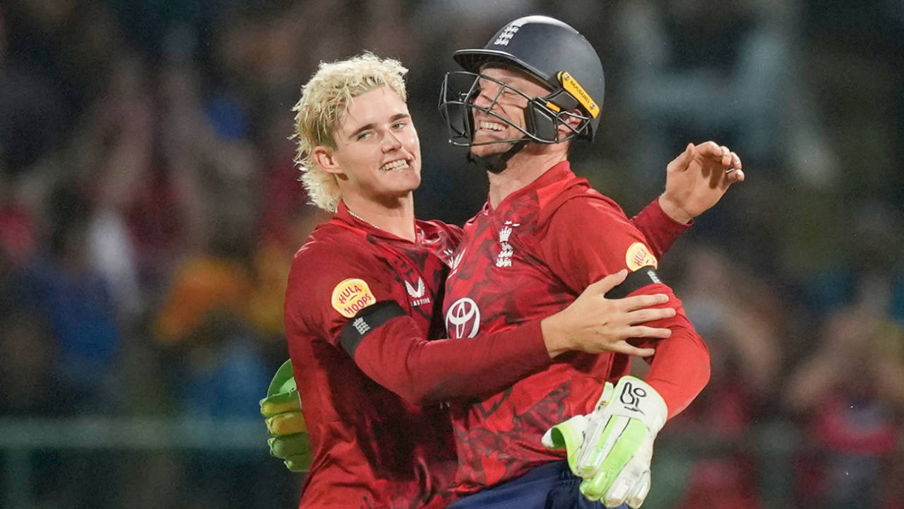 Jacob Bethell celebrates with Jos Buttler, Sri Lanka vs England, 3rd T20I, Pallekele, February 3, 2026