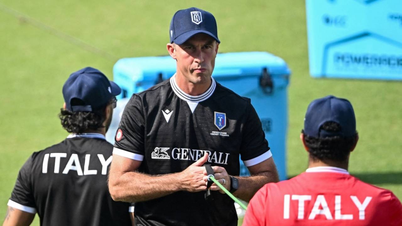 Wayne Madsen at training, Italy vs Scotland, Men's T20 World Cup, Kolkata, February 8, 2026