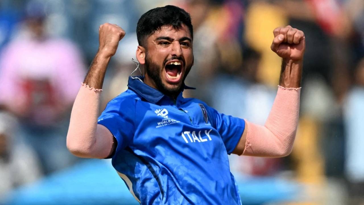 Ali Hasan grabbed an early wicket for Italy, Nepal vs Italy, T20 World Cup, Mumbai, February 12, 2026
