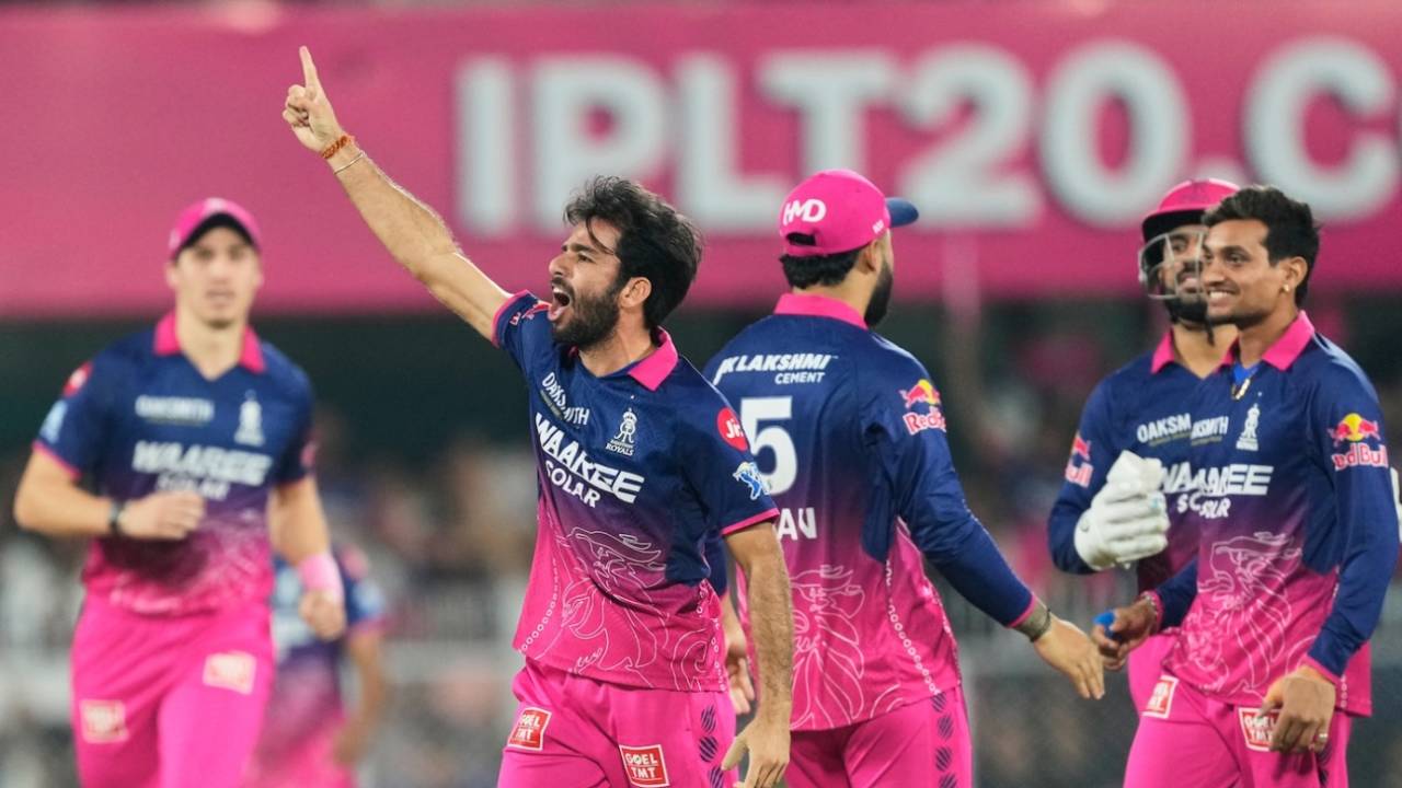 Ravi Bishnoi is pumped after sending back Virat Kohli, Rajasthan Royals vs Royal Challengers Bengaluru, IPL 2026, Guwahati, April 10, 2026