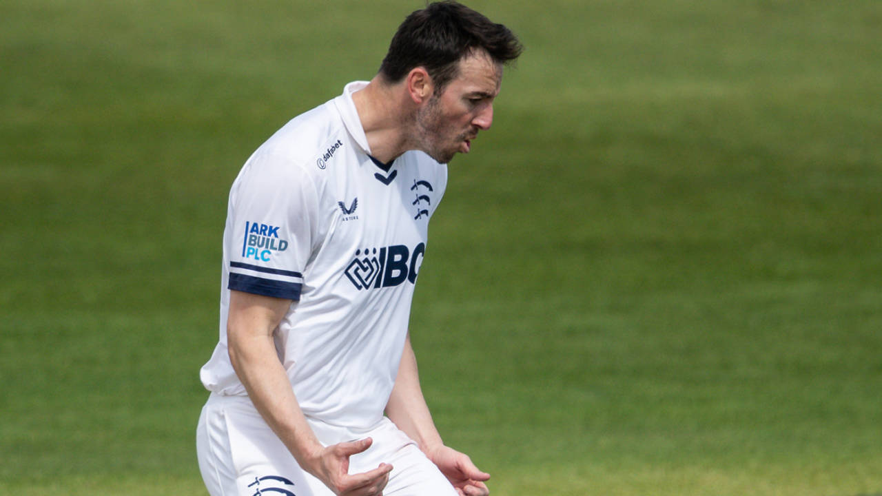 Toby Roland-Jones shows his frustration, Northamptonshire vs Middlesex, County Championship, Division Two, Wantage Road, April 18, 2026