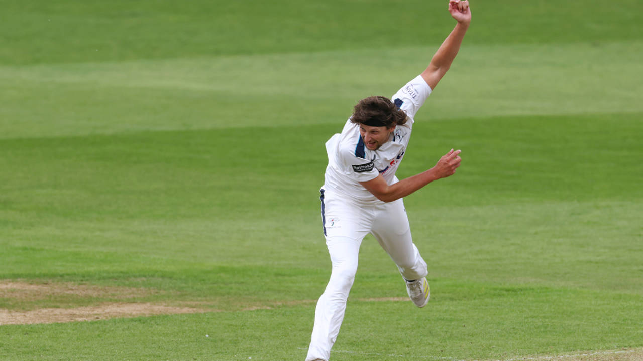 Jack White helped bundle Warwickshire out with a four-for, Warwickshire vs Yorkshire, County Championship, Division One, Edgbaston, May 8, 2026