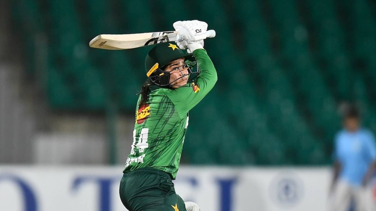 Fatima Sana Smashes World Record With Fastest T20 Fifty Against Zimbabwe — image 2