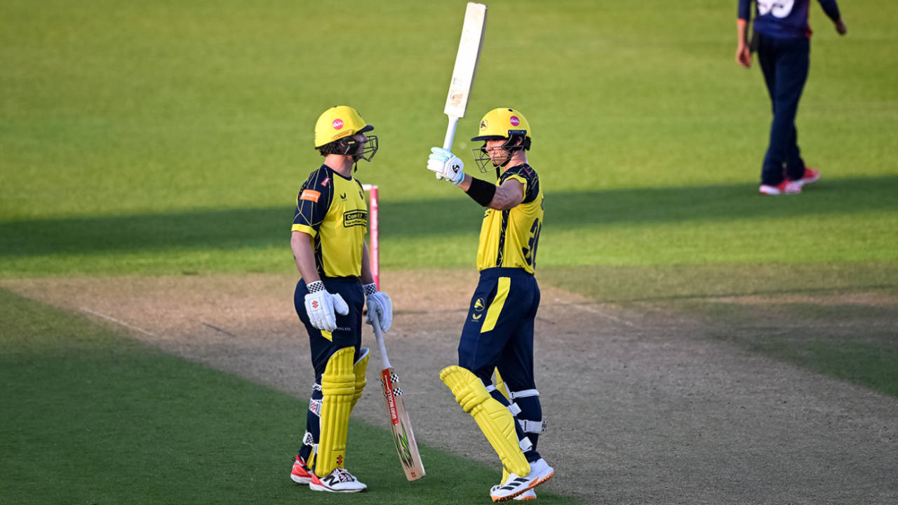 Tristan Stubbs acknowledges his half-century, Hampshire vs Essex, Men's T20 Blast, Utilita Bowl, May 26, 2026